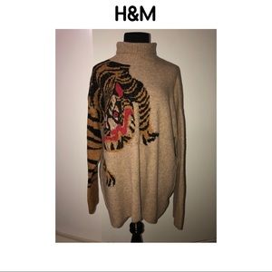 H&M Graphic Sweater